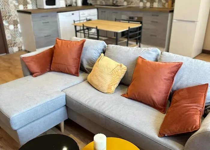 Ferienhaus Maison Confortable A Saint-pierre-du-mont Avec Jardin *