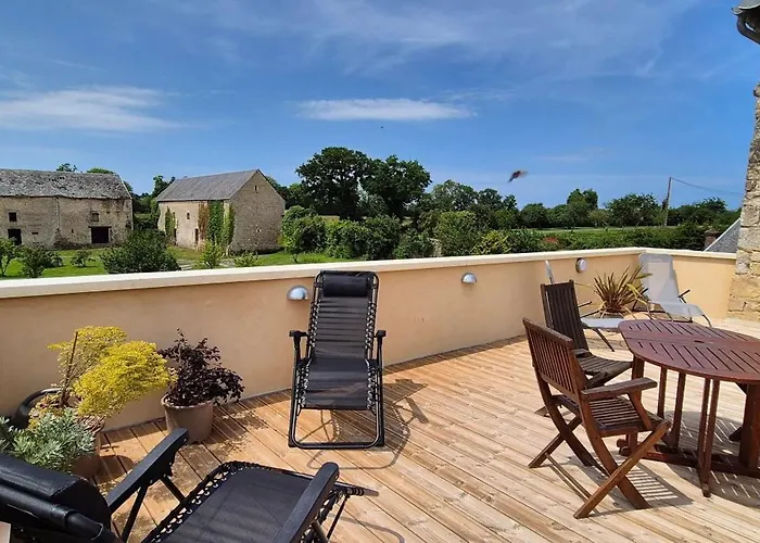 Ferienhaus Maison Confortable A Saint-pierre-du-mont Avec Jardin *